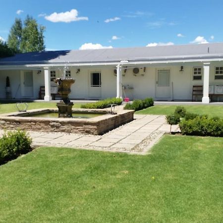 La Riviera Boutique Guesthouse & Spa Aliwal North Exterior photo